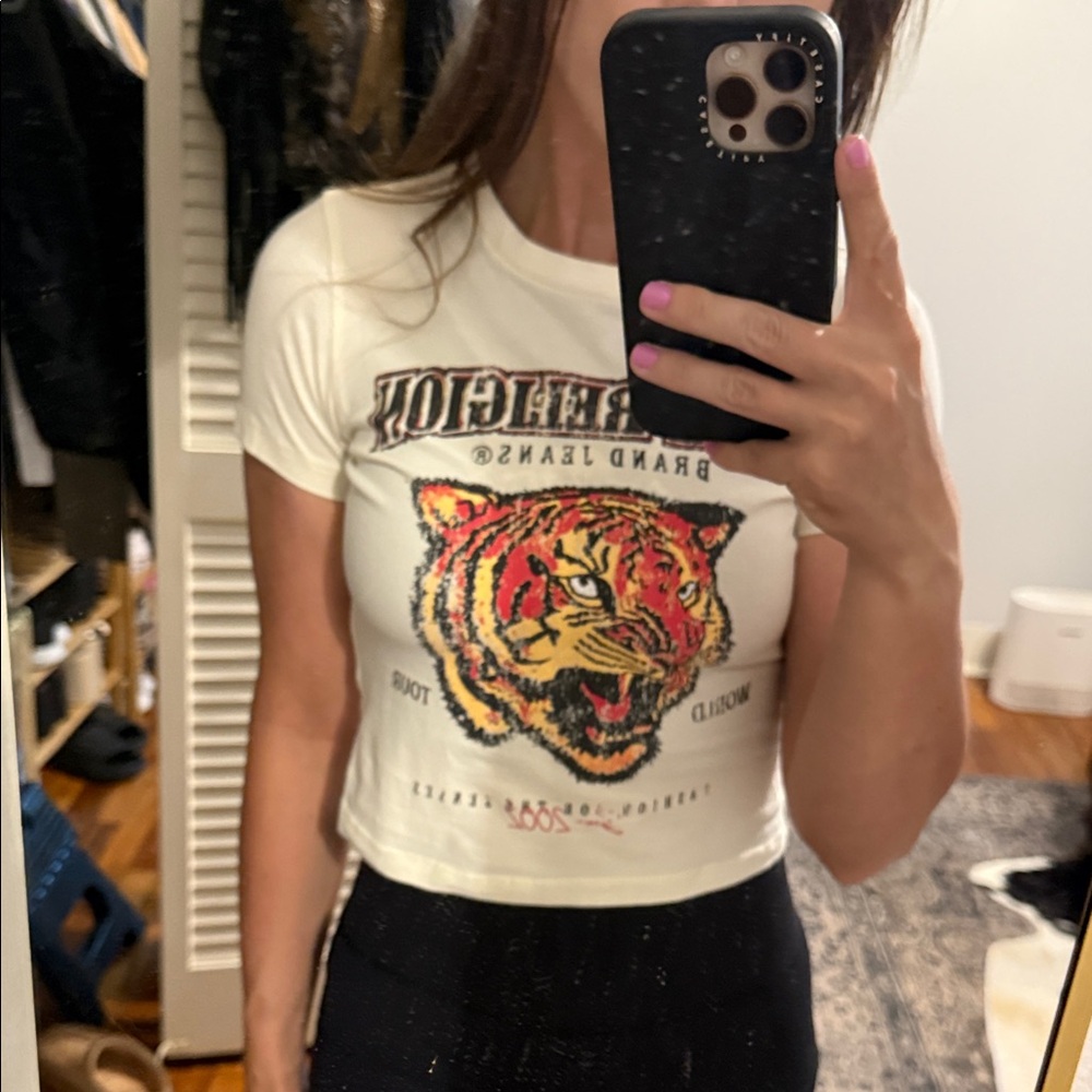 True Religion White Graphic Tiger Tee - Picture 2 of 5
